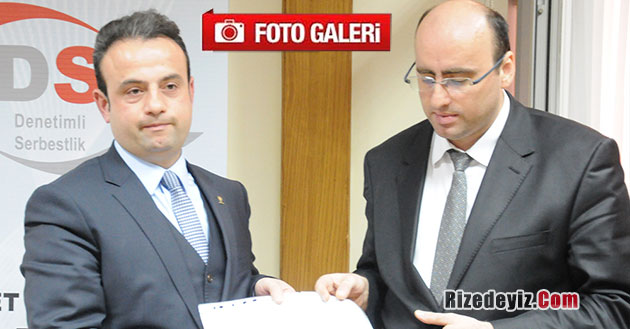 Ak Parti İl Genel MeclisÜyeleri Mazbatalarını Aldılar