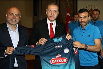 Rizespor Cumhurbaşkanlığı Sarayında