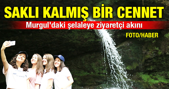 Murgul`daki Şelaleye Ziyaretçi Akını