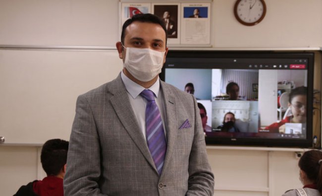 Rize'de Okula Gelemeyen Öğrenci, Canlı Sınıfa Bağlanıyor