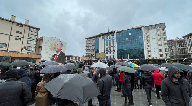 ÇAYKUR işçileri kadro talebi için toplandı	