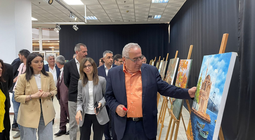 Rize’de 'Derya Hazır Atölyesi' yıl sonu karma sergisi düzenlendi