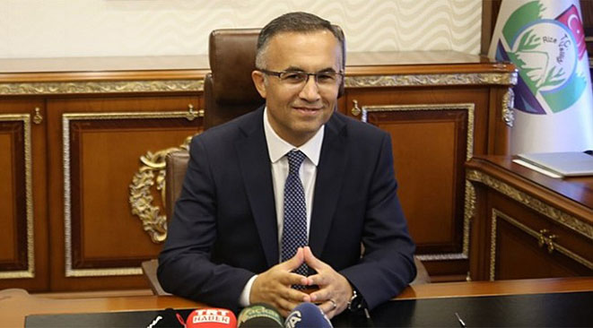 27.10.2018 Rize Valisi Erdoğan Bektaş, Zonguldak Valiliğine atandı. Rize Valiliğine ise Karabük Valisi Kemal Çeber atandı.