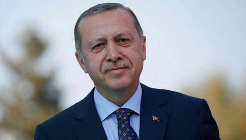 Recep Tayyip Erdoğan - 13 Milyon 946 Bin takipçi
