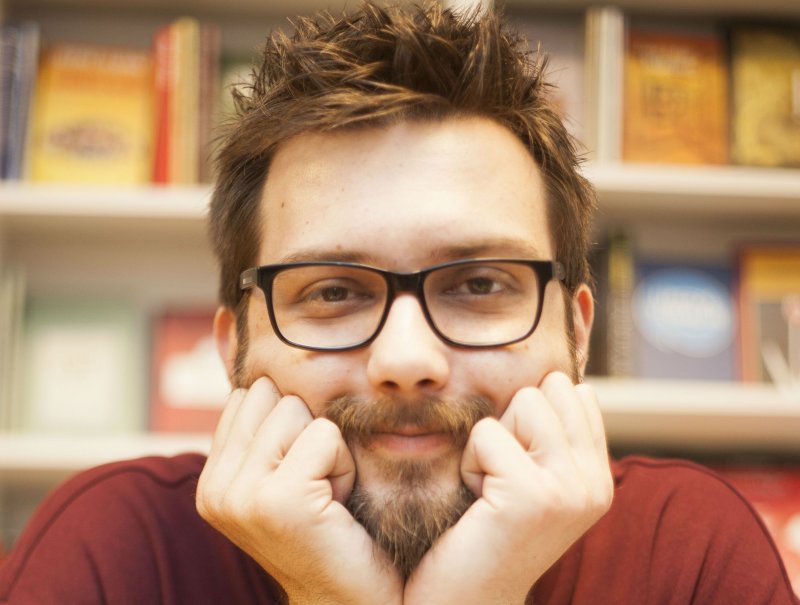 CAN ALBAYRAK - Kalbimdeki Deniz dizisi ile tanınan oyuncu baba tarafından Rizelidir.