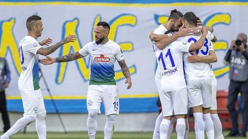 Ligde MKE Ankaragücü filelerini 25 kez havalandıran Çaykur Rizespor kalesinde ise 32 gol gördü.