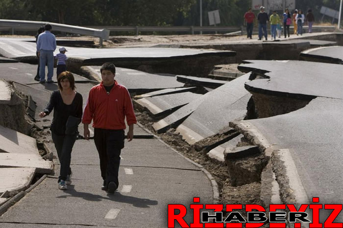 27 Şubat'ta meydana gelen deprem 8.8 şiddetindeydi. Ölü sayısı her geçen saat artıyor.