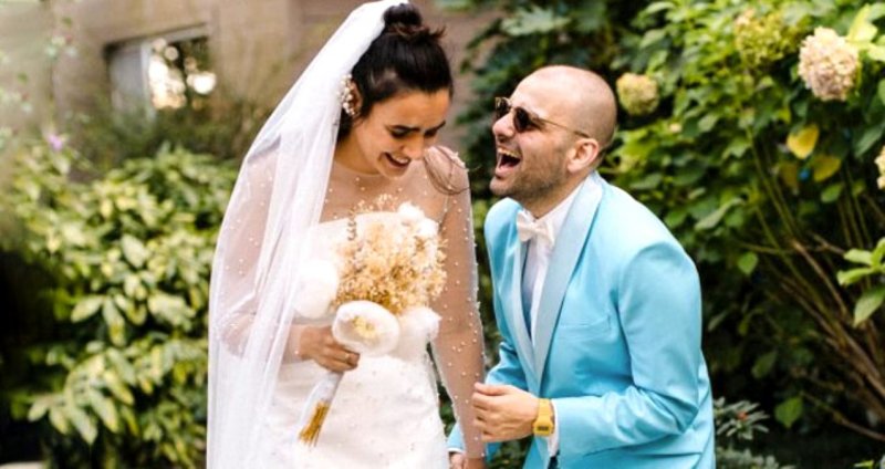 Ünlü oyuncu ve müzisyen Bartu Küçükçağlayan, psikolog nişanlısı Merve Özgüle ile dünya evine girdi.