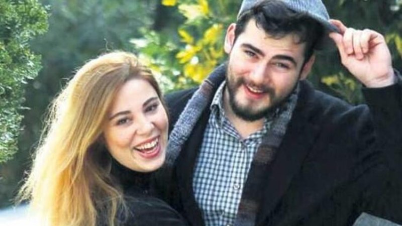 Ferdi Tayfur'un kızı Tuğçe Tayfur, 7 yıllık eşi Taner Şafak ile anlaşmalı olarak boşanmaya karar verdi.