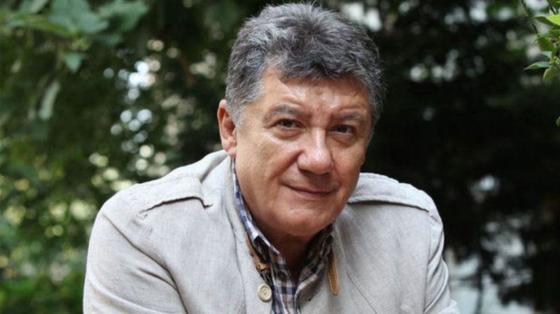 Türk dizi ve sinema tarihinin en başarılı oyuncularından Tarık Ünlüoğlu hayatını kaybetti. (1 Ekim 2019)