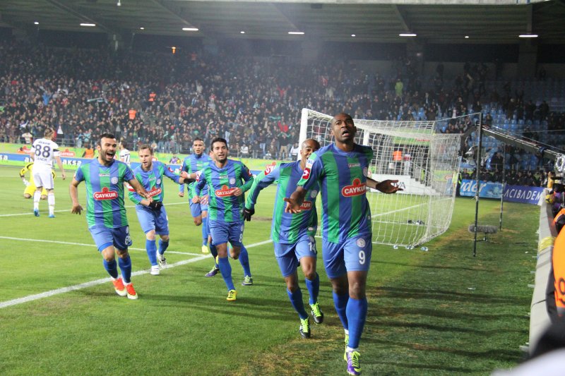 Yeşil-mavililerin 40 golüne, sarı-lacivertli ekip 78 golle karşılık verdi.