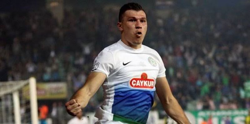 3 - BRAIAN SAMUDIO (28 Gol)