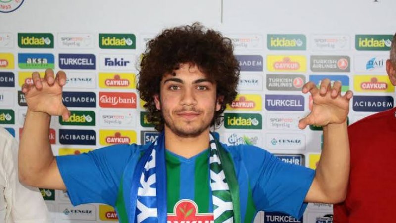 Mithat Pala (Sezon Sonuna Kadar Pazarspor'a Kiralandı)