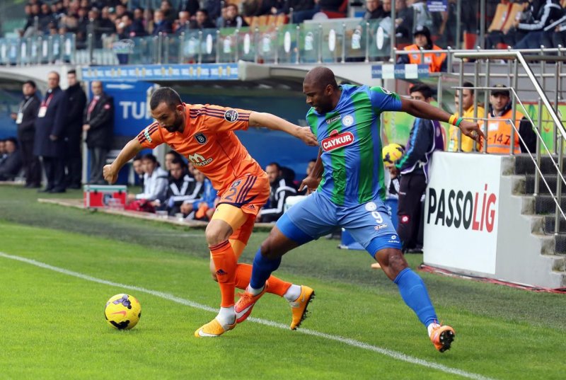 Rakibi Süper Lig'de son olarak Aralık 2015'te mağlup eden Çaykur Rizespor, ligde Medipol Başakşehir ağlarını 7 kez havalandırırken kalesinde ise 13 gole engel olamadı.