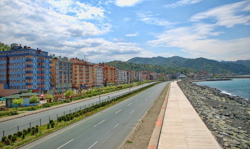 İlçede tarihi eser olarak; Tarihi camiler; Tarihi Ahşap Ormancık Camii 1826 yılında yapılmış, Tarihi Caferpaşa Camii 1720 Tarihli, Tarihi Eskicami 306 yılında yapılmıştır.