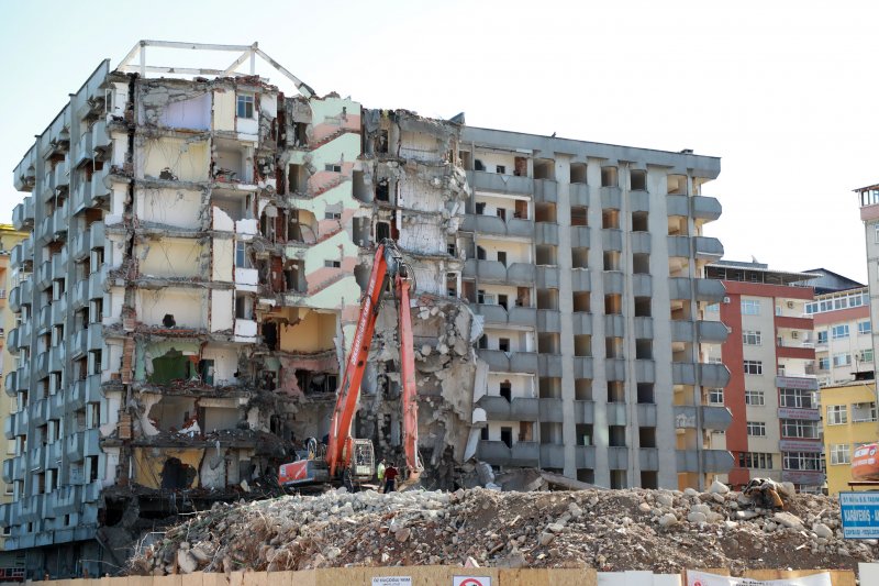 Rize'nin Silueti Yöresel Mimariye Uygun Binalarla Değişecek