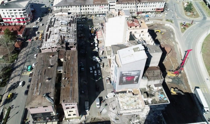 Rize'nin Silueti Yöresel Mimariye Uygun Binalarla Değişecek