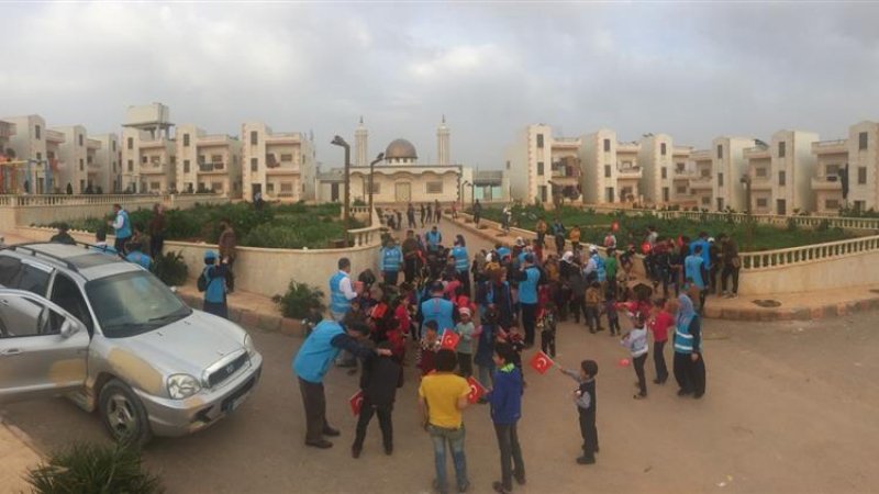 TDV Gönüllüleri İdlib'de İyilik Tohumları Ekti