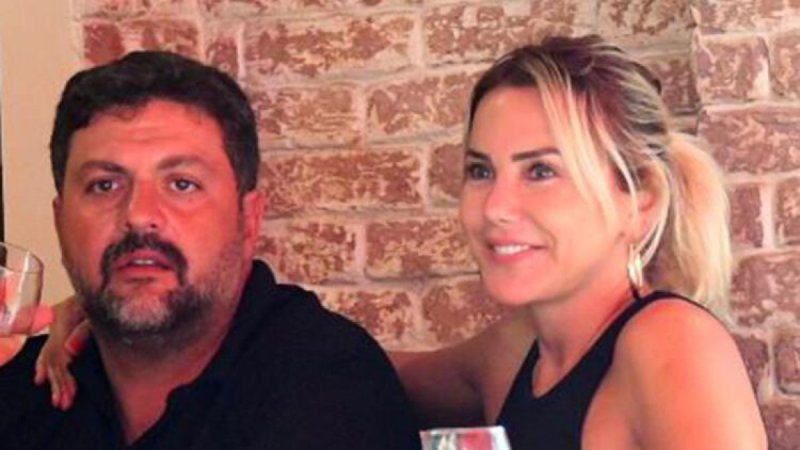 27 OCAK - Rizeli Avukat ünlü sunucu Ece Erken'in eşi Şafak Mahmutyazıcıoğlu silahlı saldırıda hayatını kaybetti.