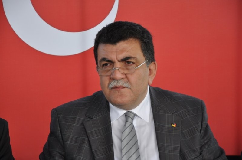5 EKİM - Rize Ticaret ve Sanayi Odası (RTSO) Seçimlerinde Şaban Aziz Karamehmetoğlu yediden başkanlığa seçildi.