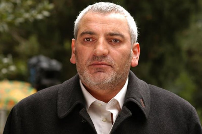 ABİDİN YEREBAKAN - Kurtlar Vadisi ve Kolpaçino'daki rolleri ile tanınan oyuncu Rize Ardeşen'lidir.