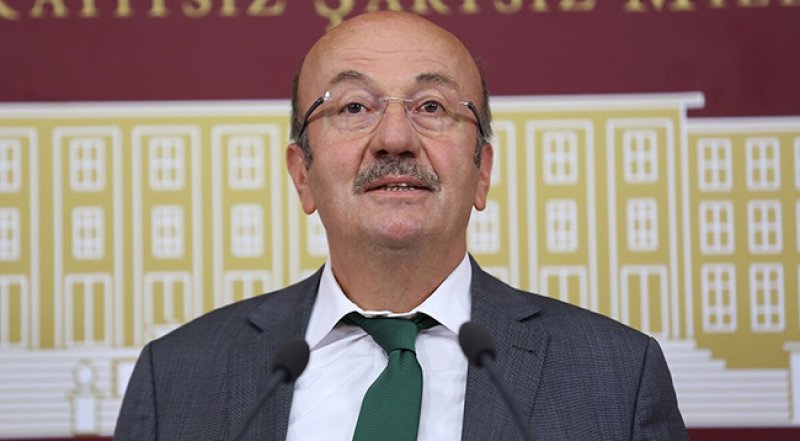 MEHMET BEKAROĞLU
5 Haziran 1954'te Rize’nin Fındıklı ilçesinde doğdu. 21. Dönem Rize, 25., 26. ve 27. Dönem İstanbul Milletvekili.