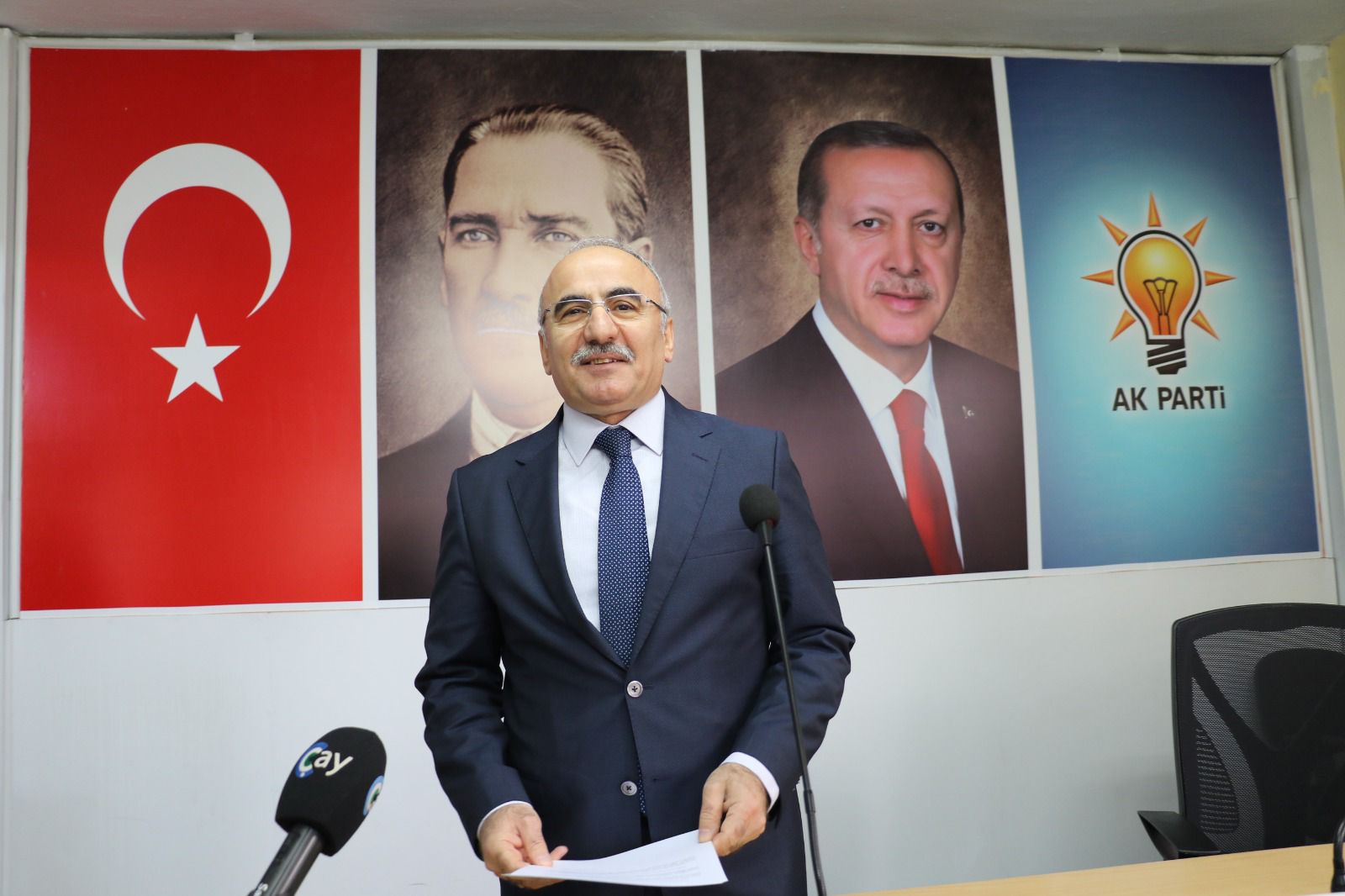 HARUN MERTOĞLU
1971 yılında Rize’de dünya’ya geldi. 2023 yılı Milletvekili seçiminde 28. Dönem Rize Milletvekili olarak seçildi.