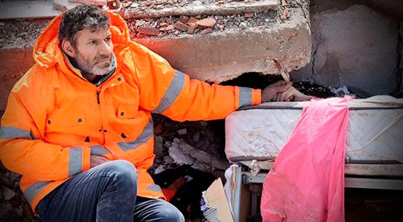 Kahramanmaraş merkezli 10 ili etkileyen deprem 6 Şubat 2023 'te meydana geldi. Onbinlerce kişi hayatını kaybetti.