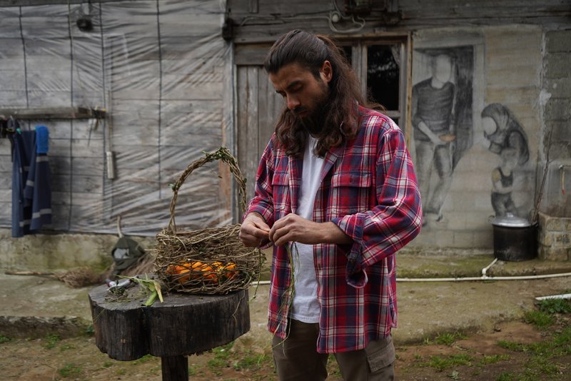 İstanbul'da Doğdu, Büyüdü Şimdi Rize'de Köyünde Yaşıyor