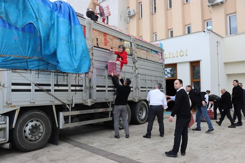 Rize Valiliği''nin yardımları devam ediyor