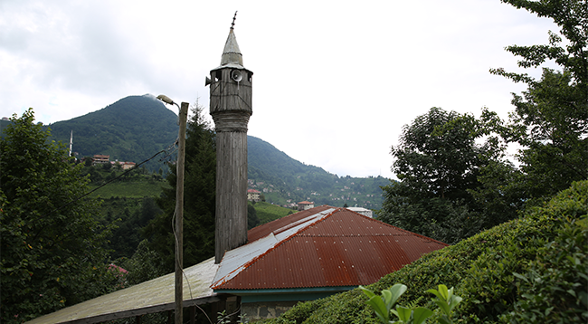Tahta Minareli Cami