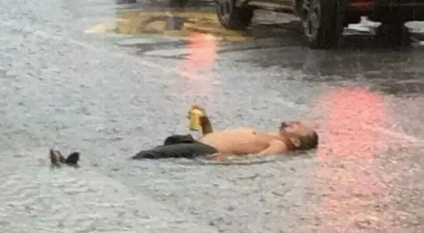 Fotoğrafı görünce Temmuz nemi hissedildi...