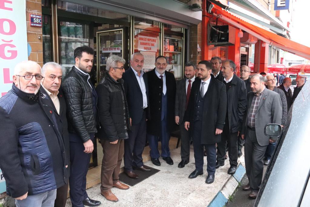 Rize'de Yeniden Refah Partisi tam kadro sahada 