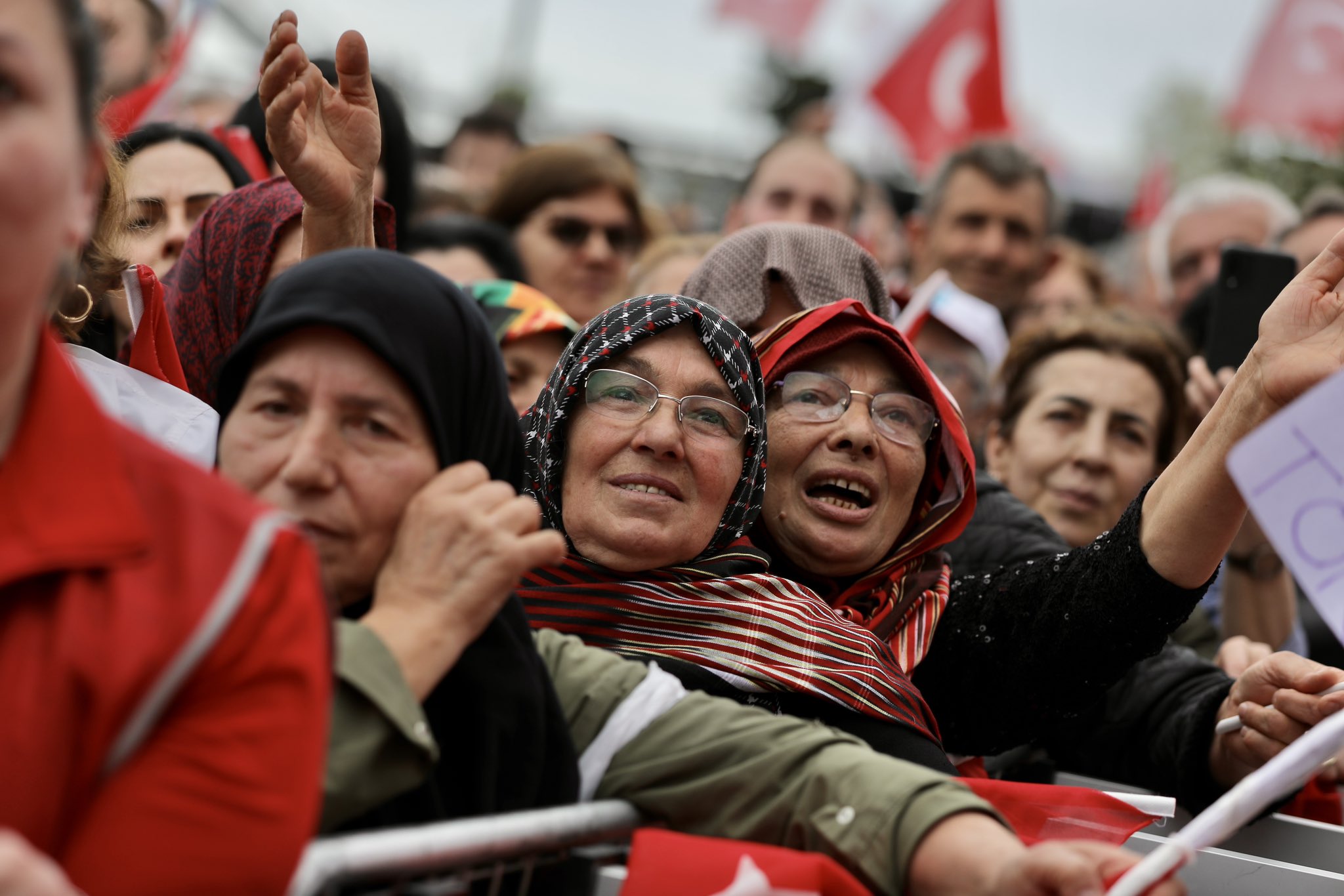 İmamoğlu: ÇAYKUR işçilerinin sorunlarını çözeceğiz