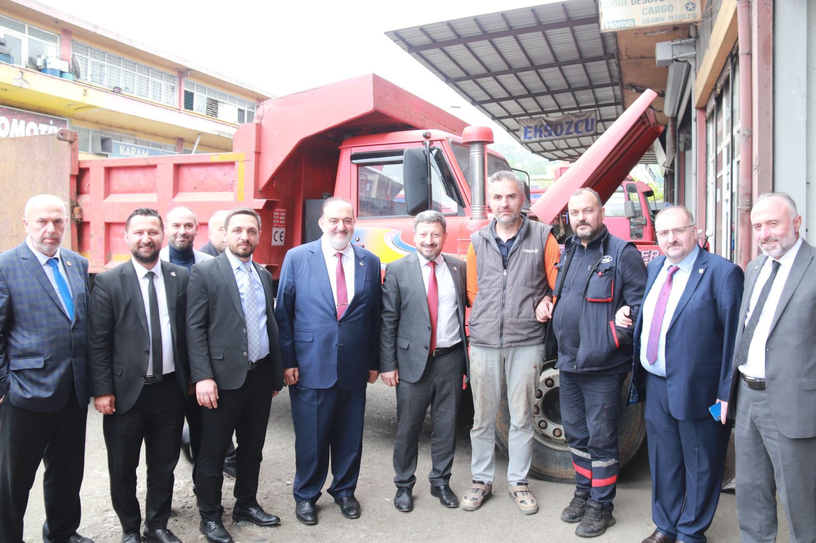 Zerdeci: Sanayi esnafı zor durumda bırakılıyor 