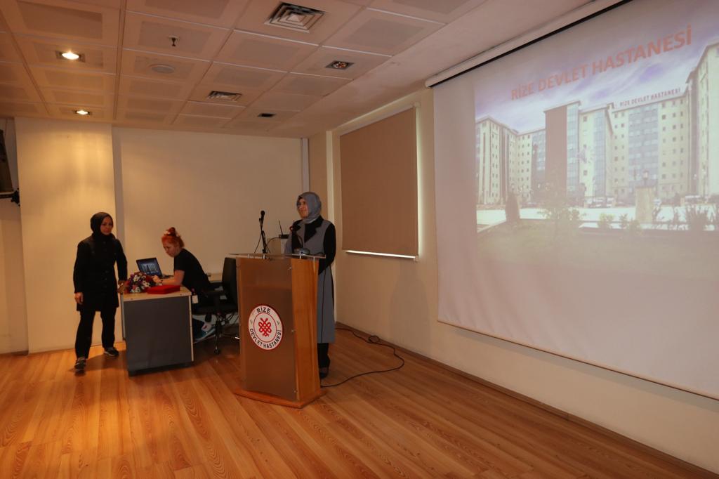 Rize Devlet Hastanesi'nde Hemşireler Günü kutlandı