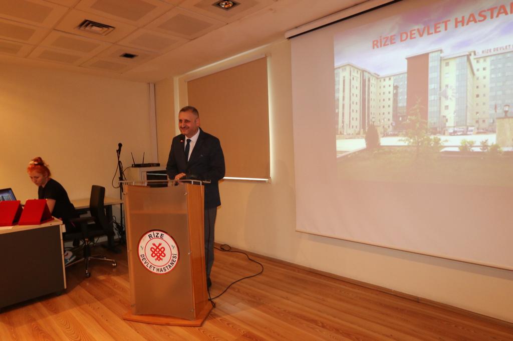 Rize Devlet Hastanesi'nde Hemşireler Günü kutlandı