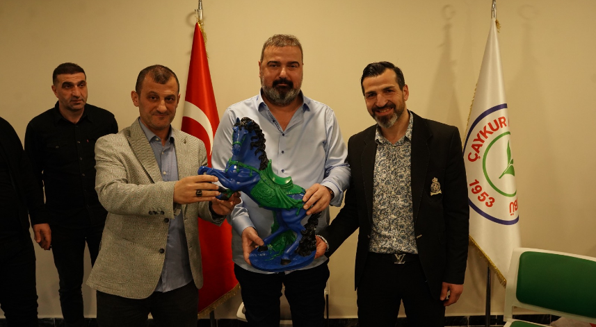 Başkan Turgut, Rizeli spor adamları ile bir araya geldi