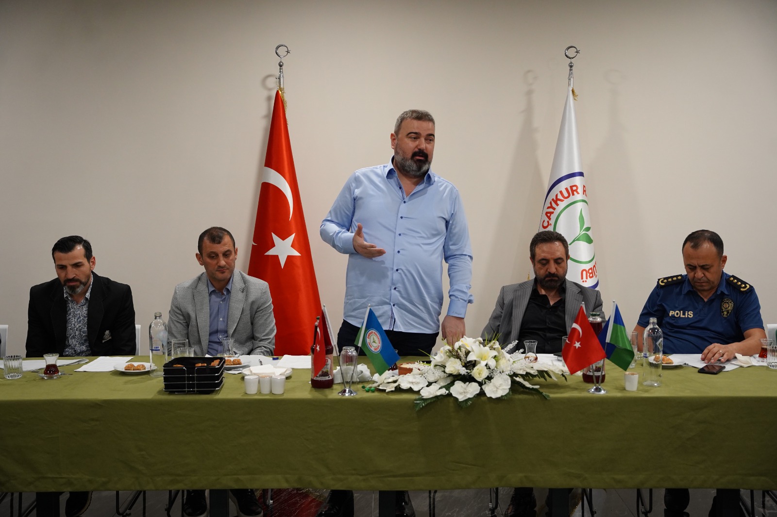 Başkan Turgut, Rizeli spor adamları ile bir araya geldi