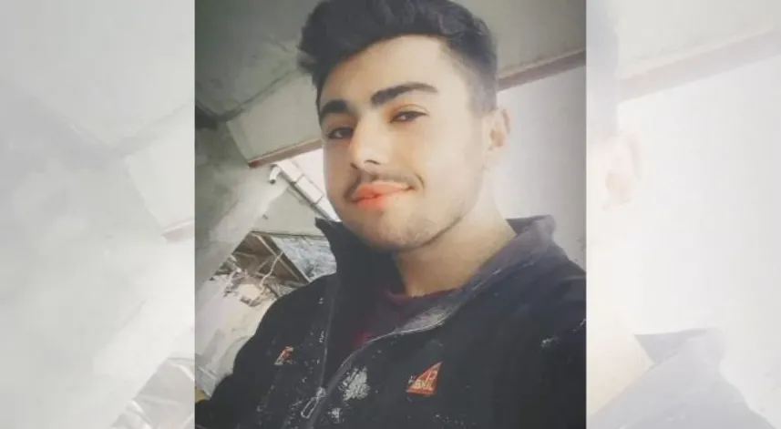 Rize'de çalıştığı inşaatın 5. katından düşen 19 yaşındaki işçi Mehmet Sade, yaşamını yitirdi.