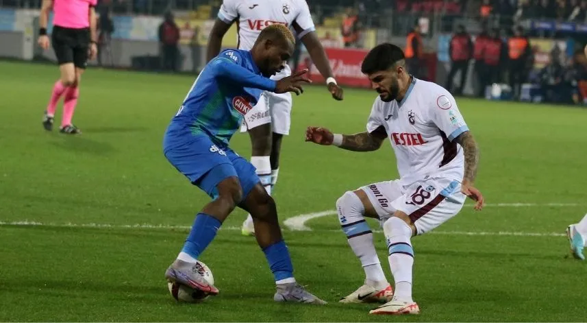 Karadeniz Derbisinde Kazanan Çaykur Rizespor	