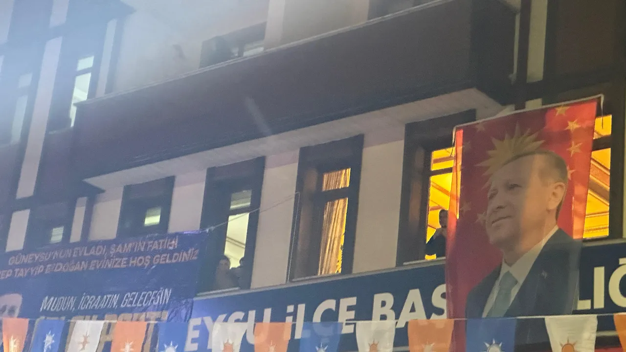 Cumhurbaşkanı Erdoğan, memleketi Rize'nin Güneysu ilçesinde vatandaşlara hitap etti