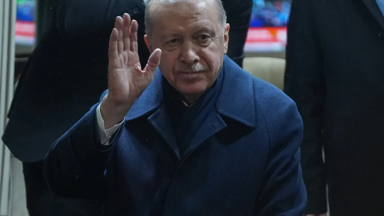 Cumhurbaşkanı Erdoğan, memleketi Rize'nin Güneysu ilçesinde vatandaşlara hitap etti