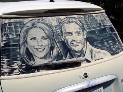 Kirli Camın Üzerine Resim yapılan Sanat Eserleri