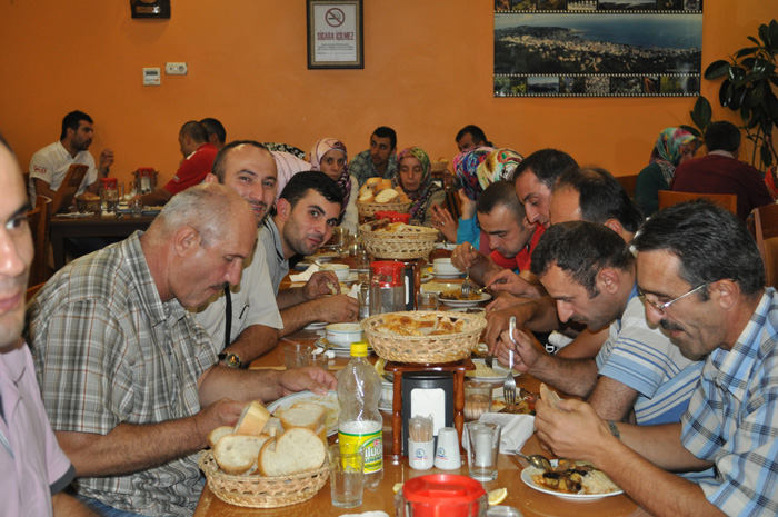 Rizedeyiz İftar Yemeği