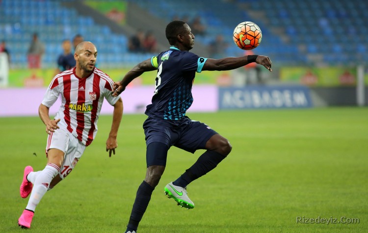 80. dakikada Robin Yalçın`ın sağdan ceza sahası içerisine ortasında, Mehmet Akyüz topu dizi ile müsait durumdaki Kweuke`nin önüne bıraktı. Bu futbolcu düzgün bir vuruşla takımı adına beraberliği sağlayan golü attı. 1-1
