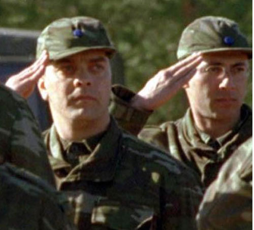 Beyazıt Öztürk yemin töreninde ekrandakinin aksine böyle ciddi görünüyordu.