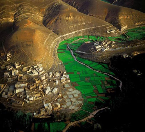 Dünya üzerinden eşsiz manzaralar sizi güzelliğin sonsuzluğuna doğru bırakacak...