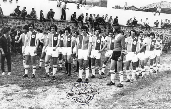 Rizesporlu futbolcular şampiyonluk geçidinde