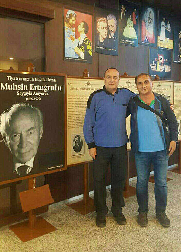 İBB Şehir Tiyatroları Müdür Yardımcısı Mehmet Karaosmanoğlu ve Fatih Sultan Kar